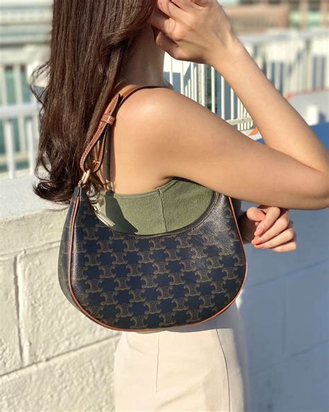 celine ava canvas